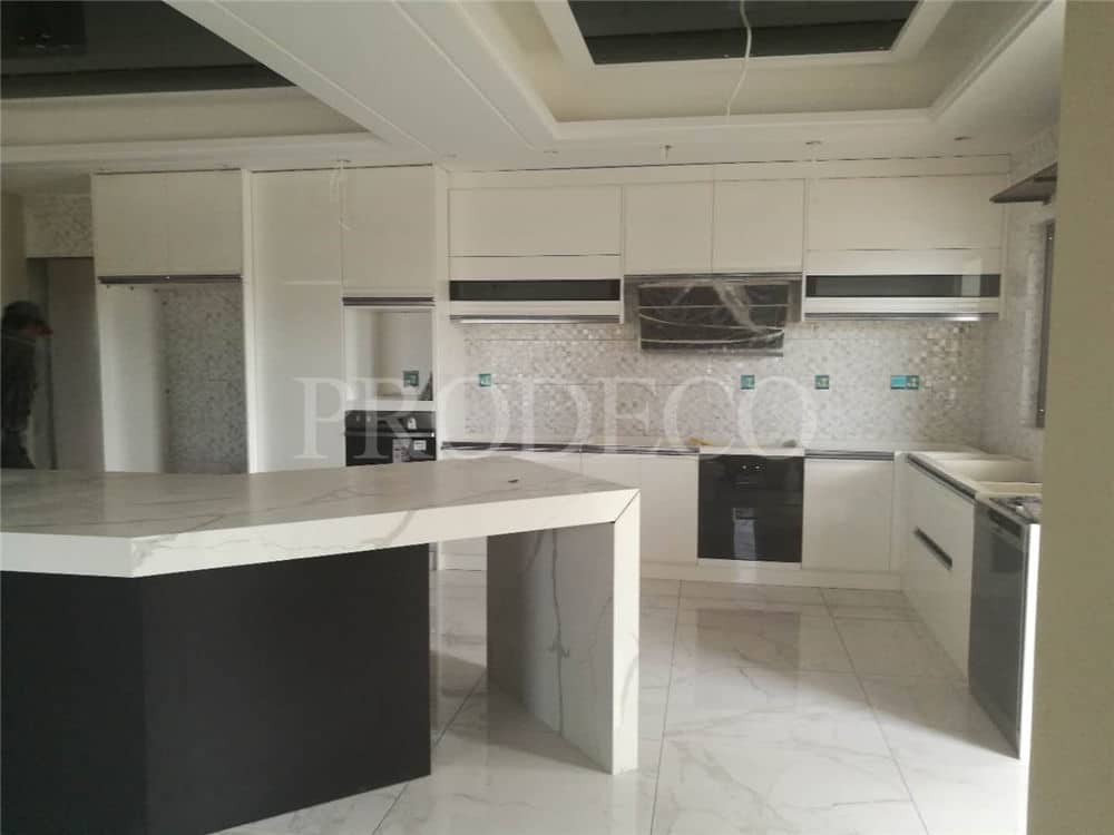 kitchen cabinet factory