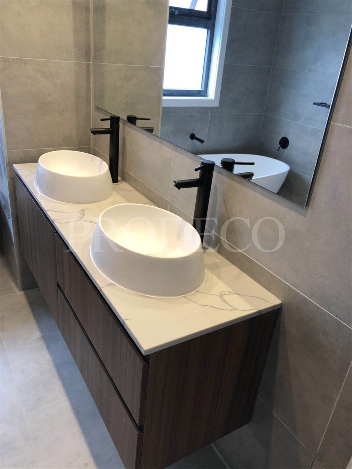 China Cabinet Manufacturer