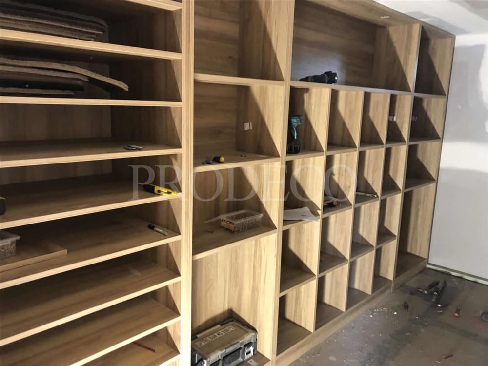 customize kitchen cabinet