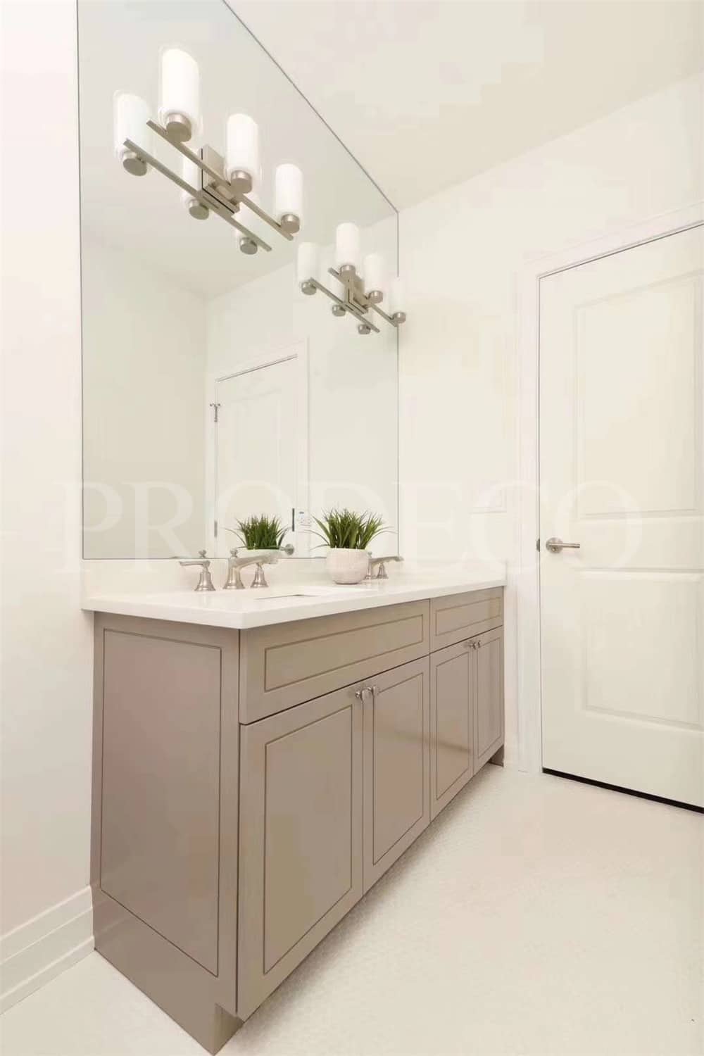 Modern Shaker Style Kitchen Cabinet