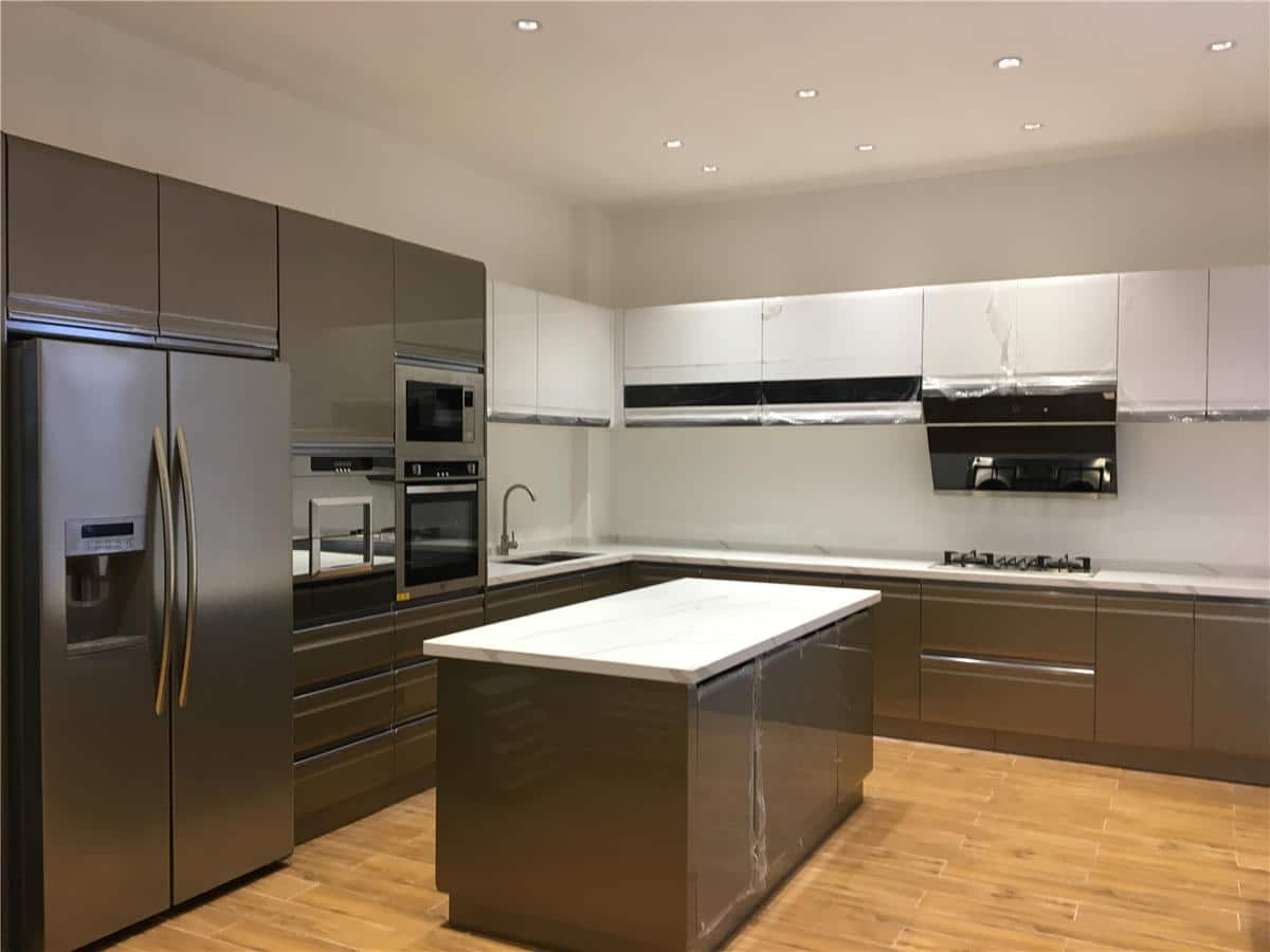 kitchen cabinet factory