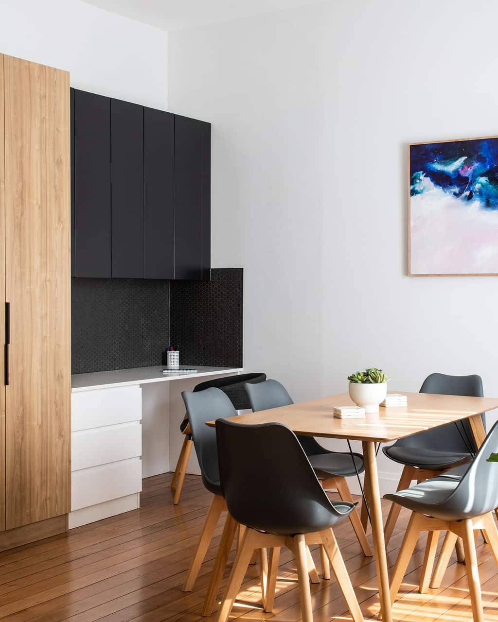 2 PAC Lacquer Design Cabinets